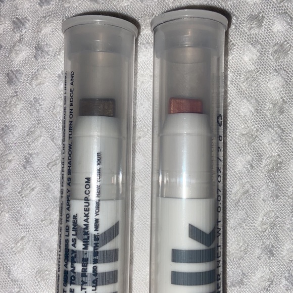 NEW! $26 MILK MAKEUP Eye Shadow Liner In Trust Fund Nude Peach/Pink - Picture 9 of 10